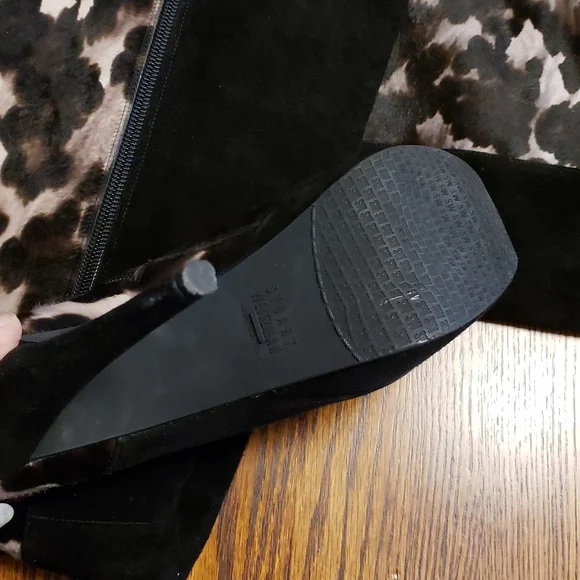 Stuart Weitzman boots - Picture 4 of 7